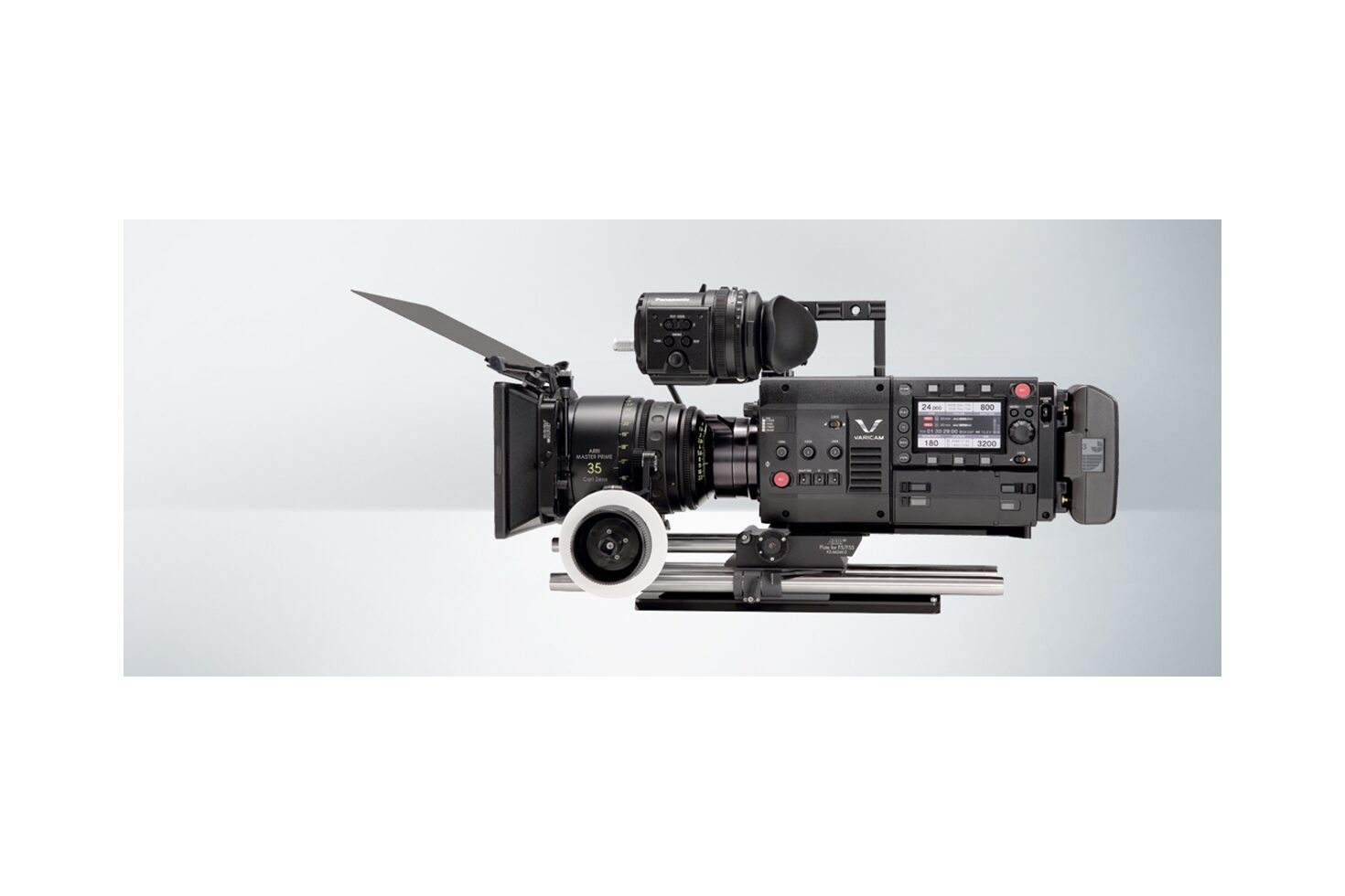 Камкордер Panasonic VariCam 35